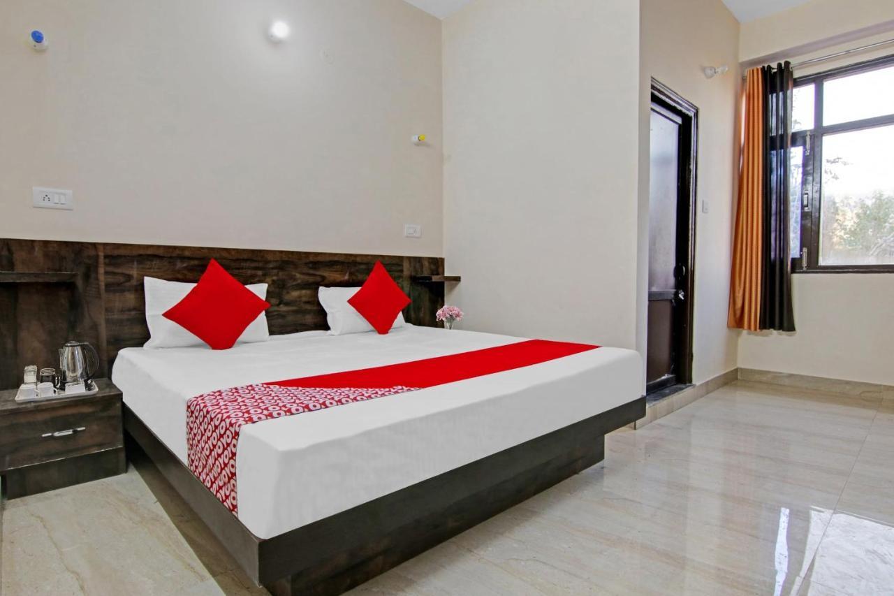 Shogi Flagship Aastha Homestay מראה חיצוני תמונה