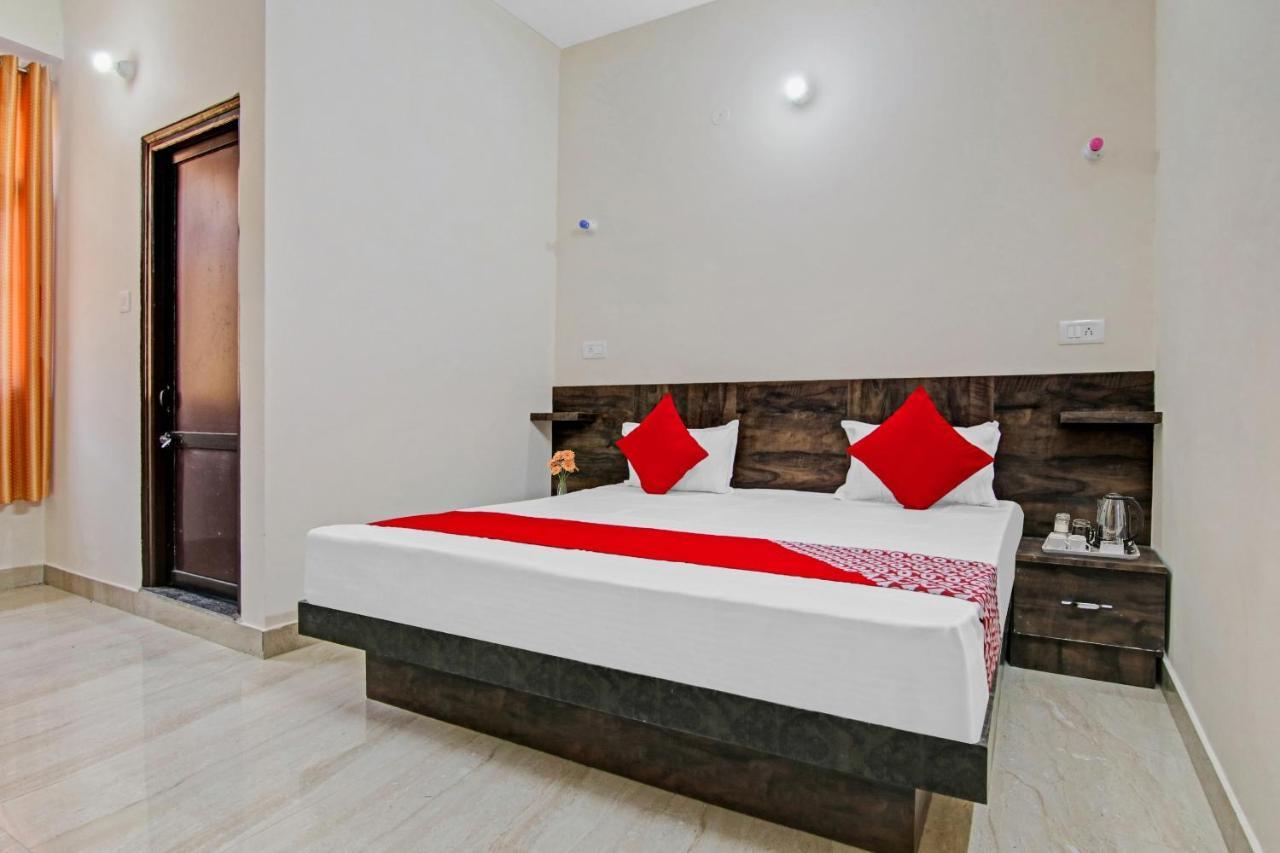 Shogi Flagship Aastha Homestay מראה חיצוני תמונה